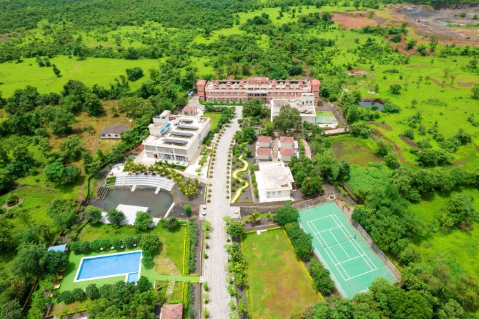 juSTa-Rudra-Resort-Spa-in-Kolad-1-696x464